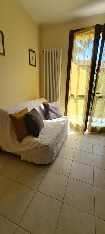 Casa Mirella - Appartamento Zona Bellagio Magreglio エクステリア 写真
