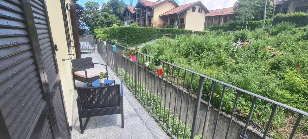 Casa Mirella - Appartamento Zona Bellagio Magreglio エクステリア 写真
