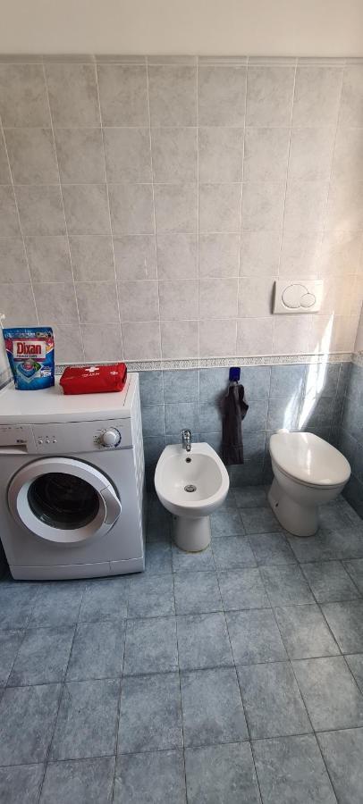 Casa Mirella - Appartamento Zona Bellagio Magreglio エクステリア 写真
