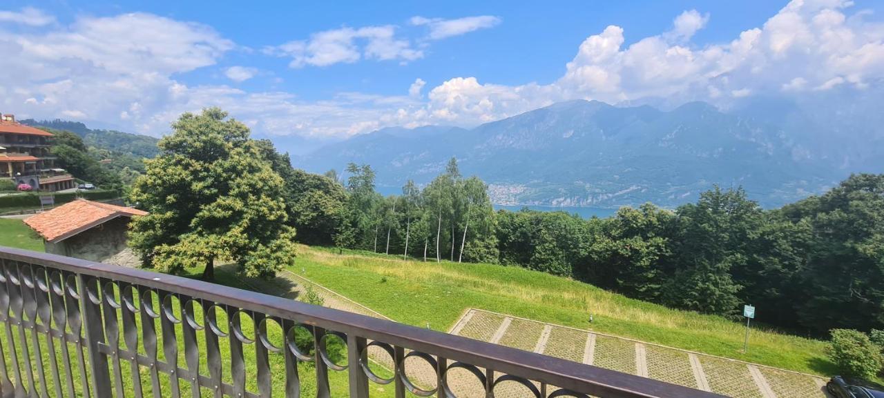 Casa Mirella - Appartamento Zona Bellagio Magreglio エクステリア 写真