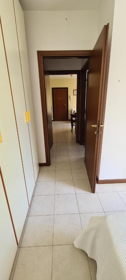 Casa Mirella - Appartamento Zona Bellagio Magreglio エクステリア 写真