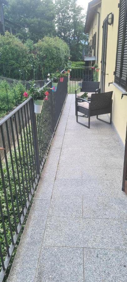 Casa Mirella - Appartamento Zona Bellagio Magreglio エクステリア 写真