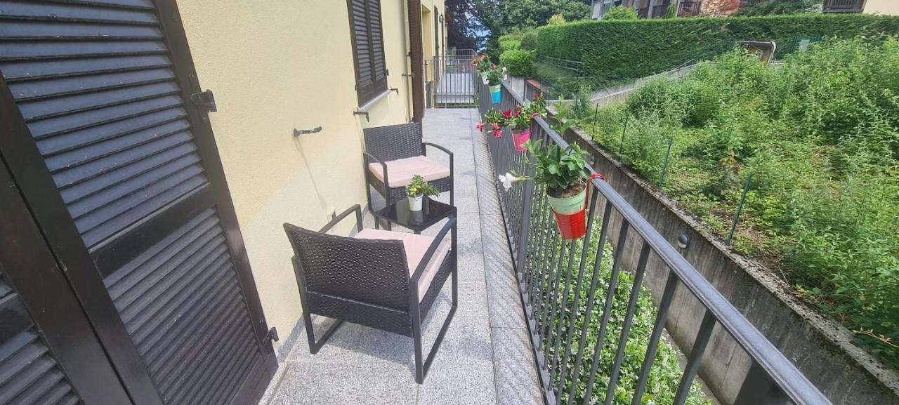 Casa Mirella - Appartamento Zona Bellagio Magreglio エクステリア 写真