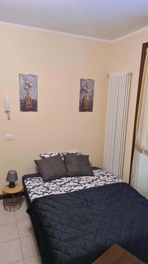 Casa Mirella - Appartamento Zona Bellagio Magreglio エクステリア 写真