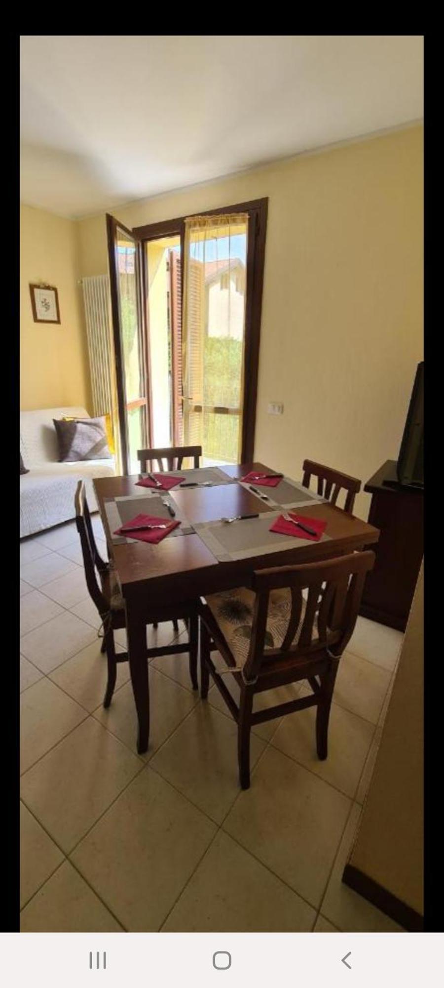 Casa Mirella - Appartamento Zona Bellagio Magreglio エクステリア 写真